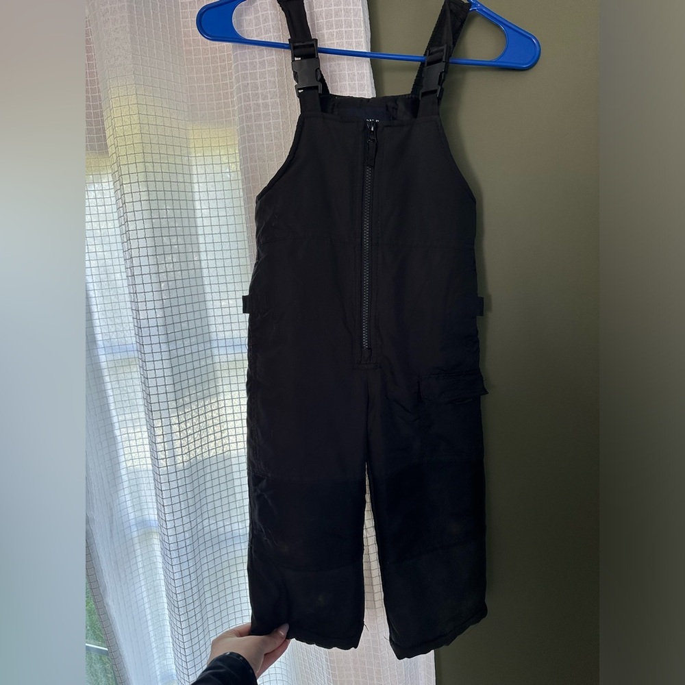 London Fog winter snow pants. Minimal wear. Size 4t